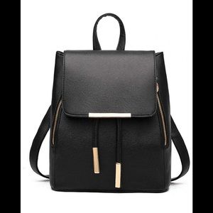 Perfect Traveling or work shoulder bag 💼